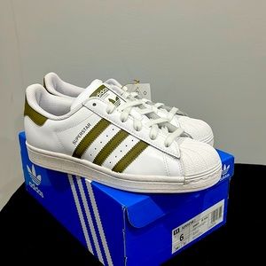 Adidas SuperStar J (ORIGINALs)